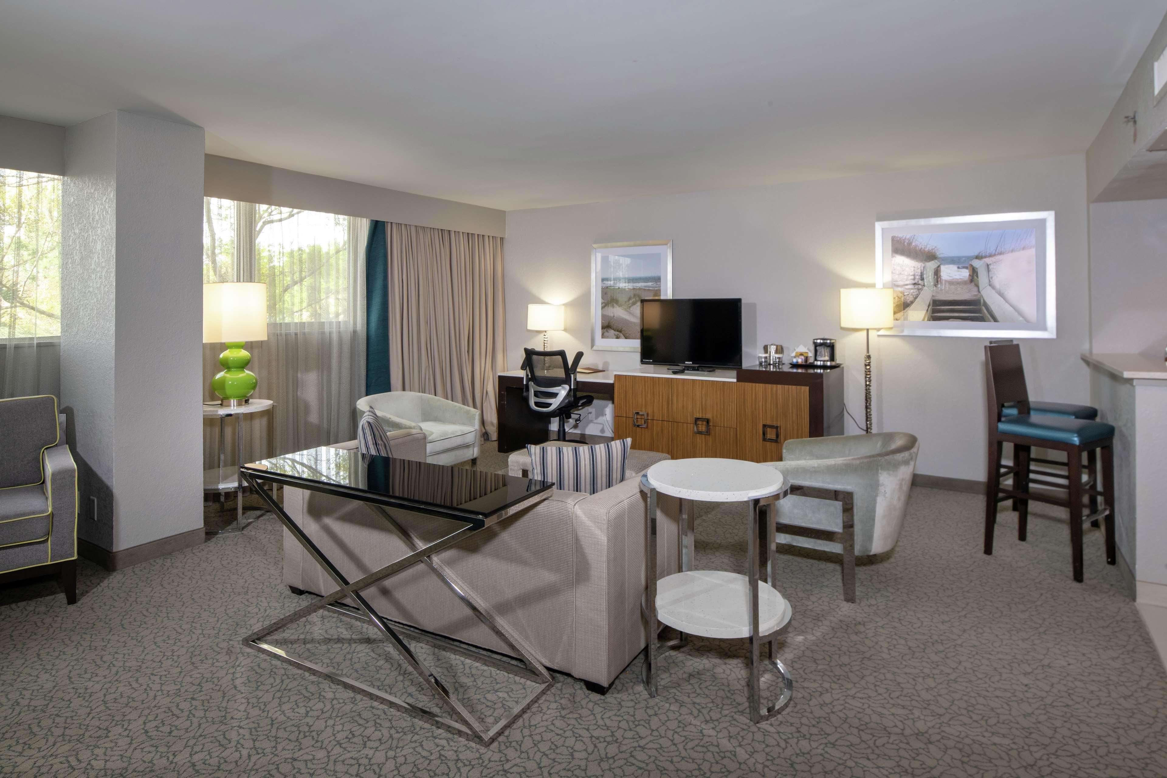 Doubletree By Hilton Hotel Jacksonville Airport Экстерьер фото